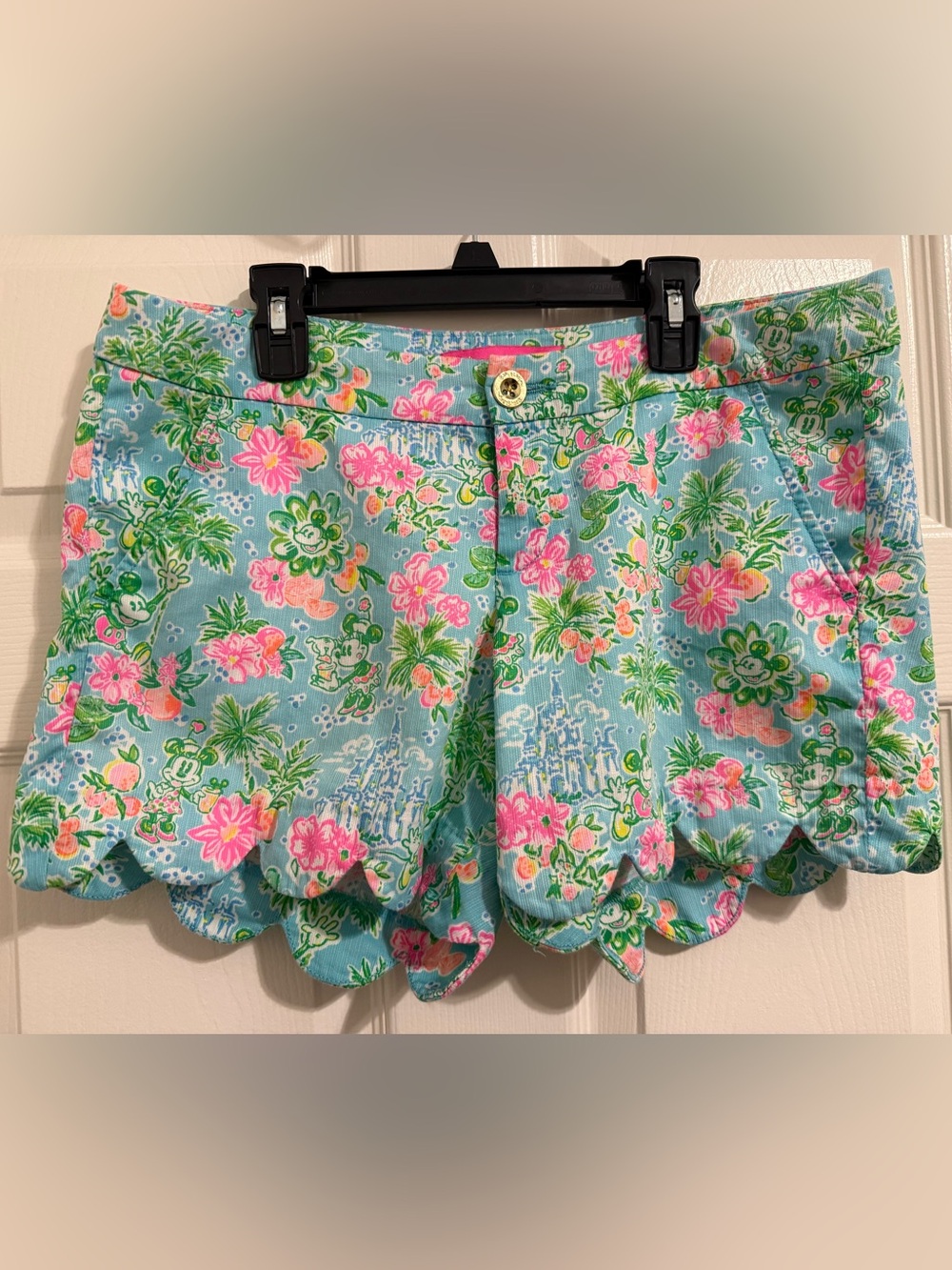 Lilly Pulitzer x Disney Buttercup shorts size 4